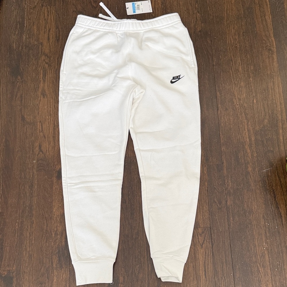 Nike Men's White Jogger Pants